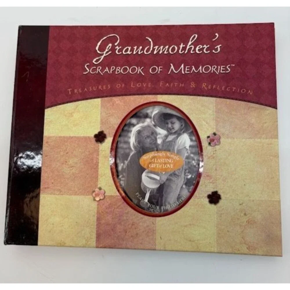 Grandmothers Scrapbook of Memories: Treasures of Love, Faith,‎ NEW